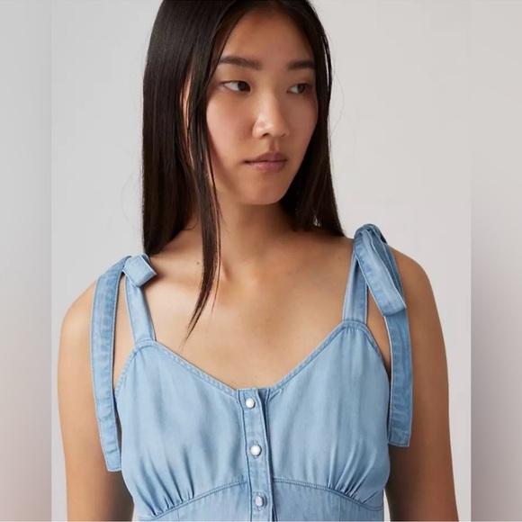 Levi’s Katherine Maxi Dress - Medium Wash Size Small NWT - Picture 3 of 12